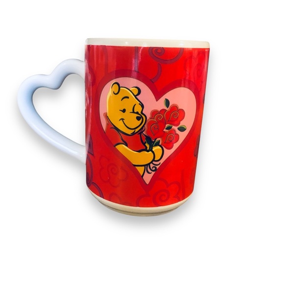 Disney Store Winnie The Pooh Heart Shaped Handle Mug Coffee Cup Valentine's Day - Picture 3 of 4